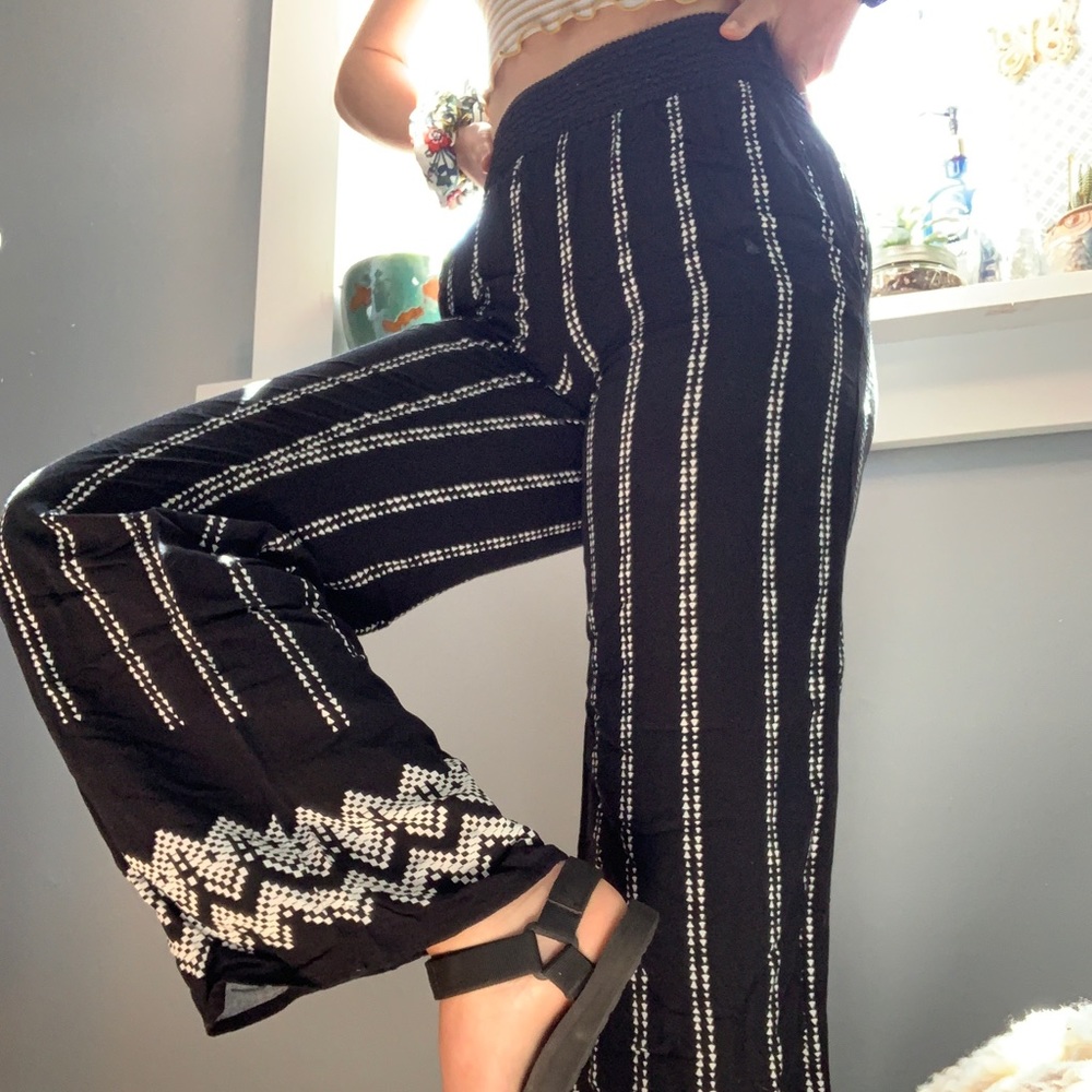 Black and White Flowy Boho pants
